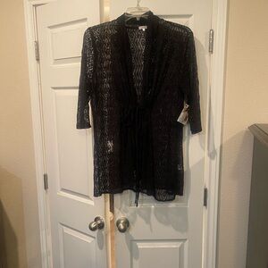 Kiyona size 2 lace top
